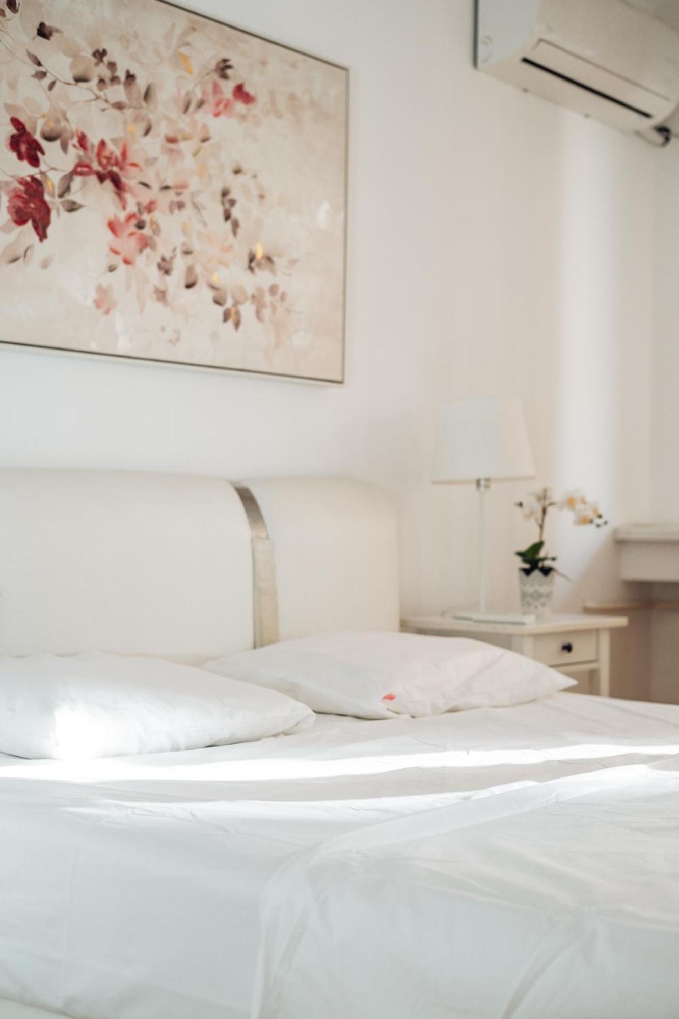 Crown Central Three Bedroom Apartment Belgrado Exterior foto